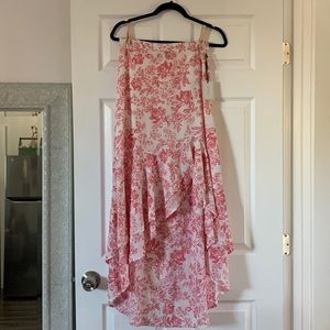 1 State Floral Skirt. Brand New with tags!